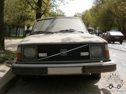 Volvo-244DL (27.04.2013)